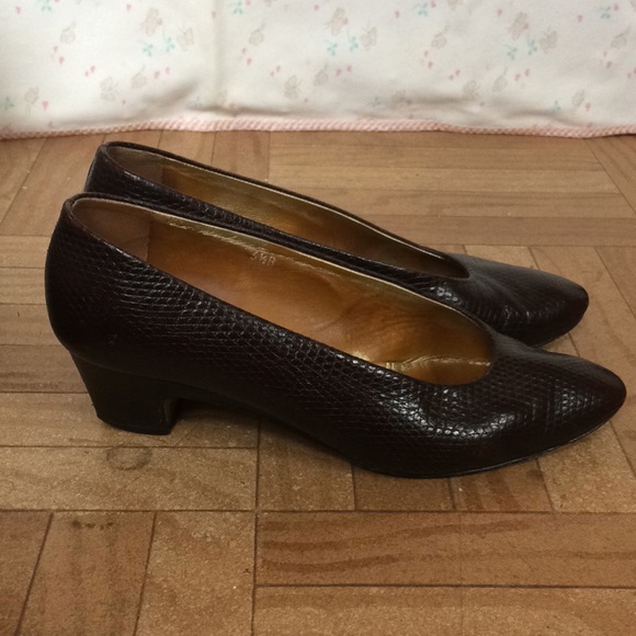 Snakeskin Joan and David Heels - Picture 3 of 8